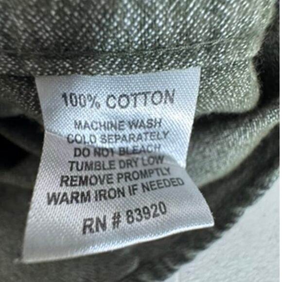 "Flyshacker" 100% Cotton Long Sleeve Button Up Shirt SZ L BROKEN SNAP - Picture 7 of 9